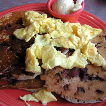 Crest Cafe - Midwestern Madness - Cafes Near Me - San Diego, California