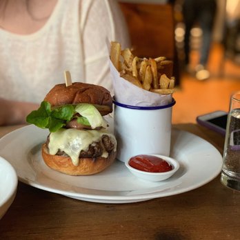 Aurora - Angus burger with truffle fries - Italian Near Me - Brooklyn, New York Aurora - Angus burger with truffle fries - Italian Near Me - Brooklyn, New York