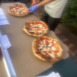 Ciao Bella Mobile Pizzeria - 3 special margherita pizza
