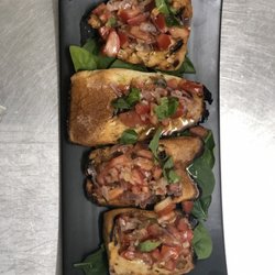 Mangia Tutto Pizzeria And Restaurant - Tomato brushetta