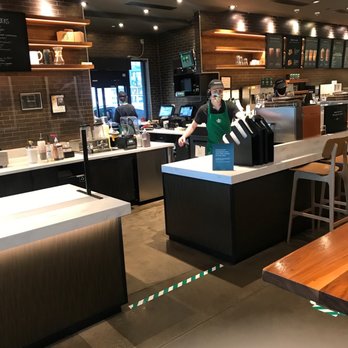 Starbucks - Coffee & Tea Near Me - Ashburn, Virginia