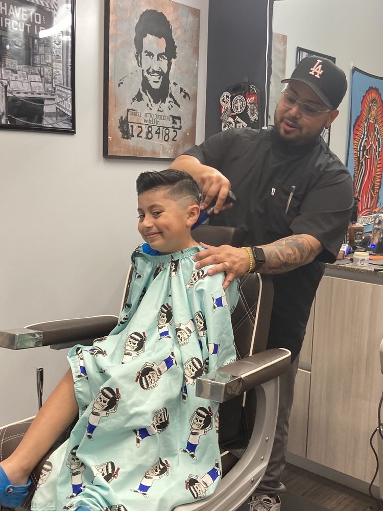 JULIAN THE BARBER Updated August 2024 45 Photos 2814 E Imperial Hwy Brea Ca 92821 United