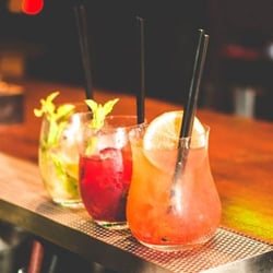 Rolling Road - Happy Hour de 19 a 21 hs