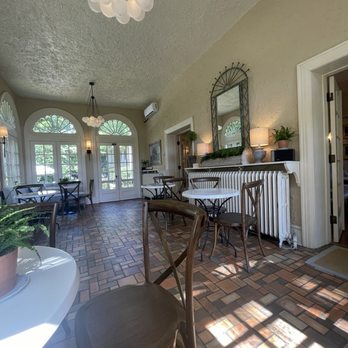 Cafe Davina - Sunroom - Creperies Near Me - Suffolk, Virginia Cafe Davina - Sunroom - Creperies Near Me - Suffolk, Virginia