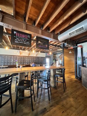 Monnik Beer Company by null
