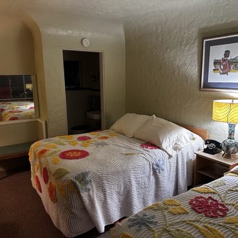 Blue Swallow Motel - Hotels Near Me - Tucumcari, New Mexico Blue Swallow Motel - Hotels Near Me - Tucumcari, New Mexico