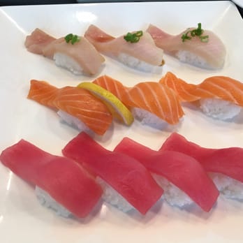 Jun Sushi and Bento - 10 pc combo (yellow tail, salmon and tuna) $16.95 - Japanese Near Me - Bellingham, Washington