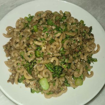 La Pecora Bianca Midtown - Gramigna - curly pasta, house-made sausage, broccolini w/ chili flakes - Italian Near Me - New York, New York La Pecora Bianca Midtown - Gramigna - curly pasta, house-made sausage, broccolini w/ chili flakes - Italian Near Me - New York, New York