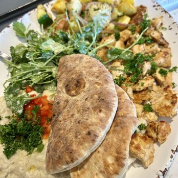 Meddys - Meddys Main Plate with Chicken - Mediterranean Near Me - Prairie Village, Kansas Meddys - Meddys Main Plate with Chicken - Mediterranean Near Me - Prairie Village, Kansas