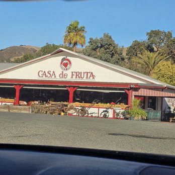 Casa de Fruta - Fruits & Veggies Near Me - Hollister, California