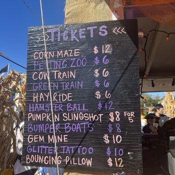 Queens Pumpkin Patch - Cost - Pumpkin Patches Near Me - Saratoga, California