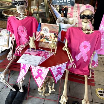Michelino's Pizzeria - Decor for October month - Pizza Near Me - Rahway, New Jersey