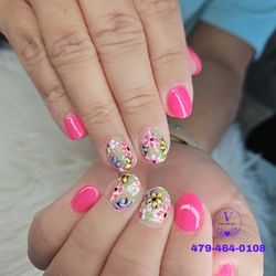 Vivid Nails and Spa