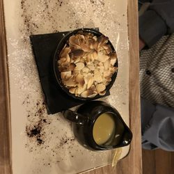 Kirvem Restaurant - Apple crumble