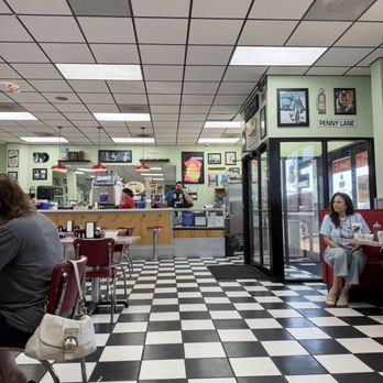Boomarang - Diners Near Me - Lindsay, Oklahoma Boomarang - Diners Near Me - Lindsay, Oklahoma