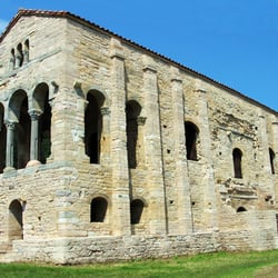 Parroquia de Santa Maria la Real del Naranco
