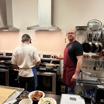 Chef Leo's Food Lab - Guys manning the stove! Bourbon bacon jam & Bourbon glazed cinnamon sugar apples - Cooking Classes Near Me - Mesa, Arizona Chef Leo's Food Lab - Guys manning the stove! Bourbon bacon jam & Bourbon glazed cinnamon sugar apples - Cooking Classes Near Me - Mesa, Arizona