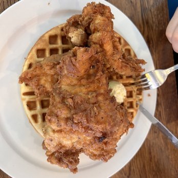 Over Easy - Southern Ave - Chicken and waffle. My kid loved this! - American Near Me - Mesa, Arizona Over Easy - Southern Ave - Chicken and waffle. My kid loved this! - American Near Me - Mesa, Arizona
