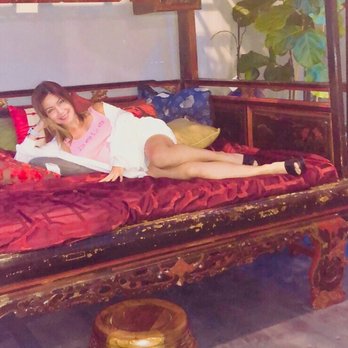 Cascade Spa - Comfortable waiting for my massage. Feel like a queen in this Chinese bed - Massage Near Me - San Diego, California