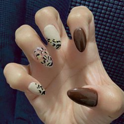 De paris nails - Leopard design