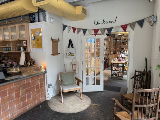 fontainhas + (/du.kaan/) by null