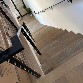 ASAR Moving - Stairs - Movers Near Me - Los Angeles, California ASAR Moving - Stairs - Movers Near Me - Los Angeles, California