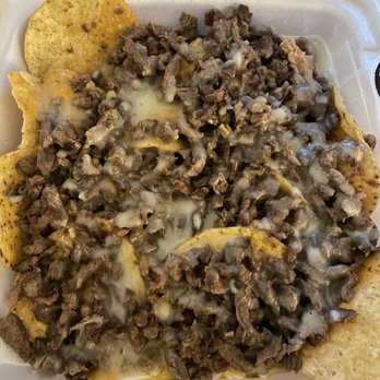 Tacos Los Morales - Nachos w/asada - Food Trucks Near Me - Covina, California Tacos Los Morales - Nachos w/asada - Food Trucks Near Me - Covina, California