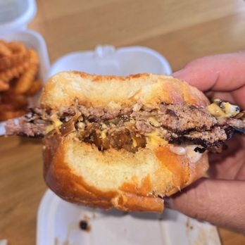 Cow & Cheese - Yummmmmm - Burgers Near Me - Maitland, Florida Cow & Cheese - Yummmmmm - Burgers Near Me - Maitland, Florida