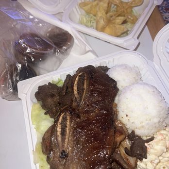 Ono Hawaiian BBQ - Hawaiian Near Me - Culver City, California