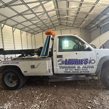 Laurie's Towing & Auto - Roadside Assistance Near Me - Converse, Indiana Laurie's Towing & Auto - Roadside Assistance Near Me - Converse, Indiana