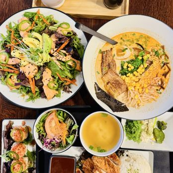 Blosom Japanese Restaurant - Fresh Salmon Salad. Pork Spicy Miso Ramen, Crispy Rice with Spicy Tuna and Katsu Plate - Ramen Near Me - Los Angeles, California Blosom Japanese Restaurant - Fresh Salmon Salad. Pork Spicy Miso Ramen, Crispy Rice with Spicy Tuna and Katsu Plate - Ramen Near Me - Los Angeles, California