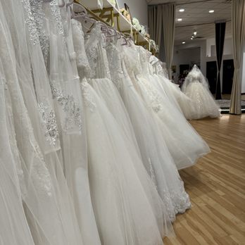 Mins Bridal - Women's Clothing Near Me - Waite Park, Minnesota Mins Bridal - Women's Clothing Near Me - Waite Park, Minnesota