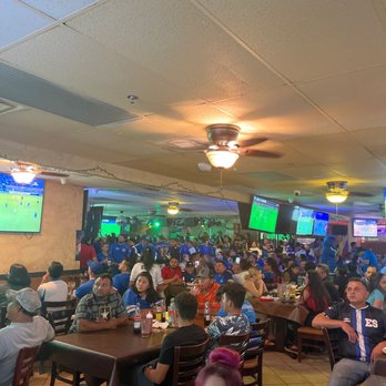 Rincon Latino - Too loud and more crowded that what city allows - Mexican Near Me - Irving, Texas