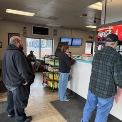 Tommy's Subs - Counter