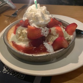BJ's Restaurant & Brewhouse - Strawberry short cake pizookie - Pizza Near Me - Peoria, Arizona BJ's Restaurant & Brewhouse - Strawberry short cake pizookie - Pizza Near Me - Peoria, Arizona