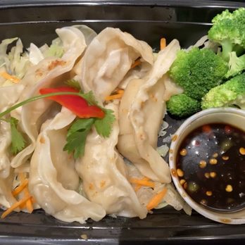 Lemon Grass Thai Cuisine - Steamed Wontons - Thai Near Me - San Francisco, California