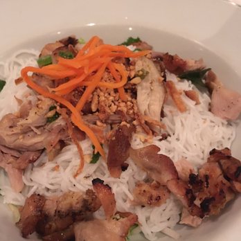 Huynh Restaurant - Chicken vermicelli - Vietnamese Near Me - Houston, Texas Huynh Restaurant - Chicken vermicelli - Vietnamese Near Me - Houston, Texas