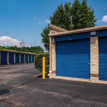 Guardian Storage Bridgeville - Self Storage Near Me - Bridgeville, Pennsylvania Guardian Storage Bridgeville - Self Storage Near Me - Bridgeville, Pennsylvania