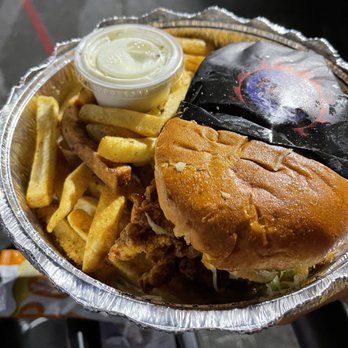 Fury - Mild classic chicken sandwich - Chicken Shop Near Me - Lemoore, California