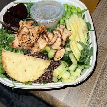 The Toss Up - Mixed Greens, Arugula, Beets, Cucumbers, edamame, Quinoa, Salmon and Avocado with homemade Champagne vinaigrette on the side. - Salad Near Me - Gardena, California