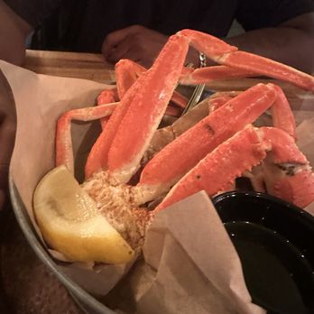Jumpin Shrimp - 1lb. Crab Legs - Seafood Near Me - Virginia Beach, Virginia