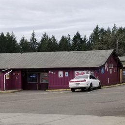 the outside of the restaurant