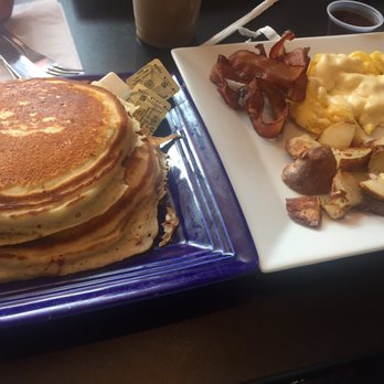 Craig's Cafe - #1 breakfast - Breakfast & Brunch Near Me - Quincy, Massachusetts Craig's Cafe - #1 breakfast - Breakfast & Brunch Near Me - Quincy, Massachusetts