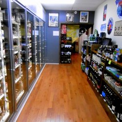 The Foodery Chestnut Hill - Large and diverse beer selection available for take out