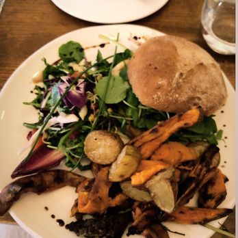 Apres Food Co. - British Near Me - London, XGL