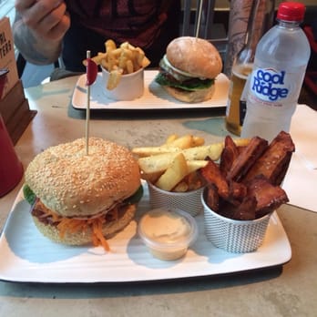 Grill'd - Melbourne Central - Not sure why I got 2 lots of chips when I only paid for one but I didn't complain :P - Burgers Near Me - Melbourne, VIC Grill'd - Melbourne Central - Not sure why I got 2 lots of chips when I only paid for one but I didn't complain :P - Burgers Near Me - Melbourne, VIC