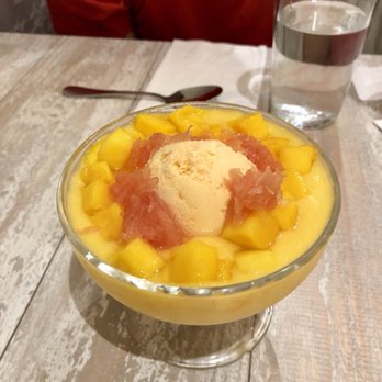 Mango Mango Dessert - Desserts Near Me - New York, New York