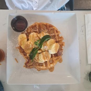 Bru's Wiffle - The King Waffle - Breakfast & Brunch Near Me - Santa Monica, California