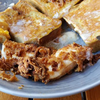 Water's Table - Soggy flavorless dry chicken - New American Near Me - Renton, Washington