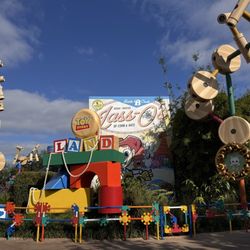 Toy Story Land - You've got a friend in Toy Story Land